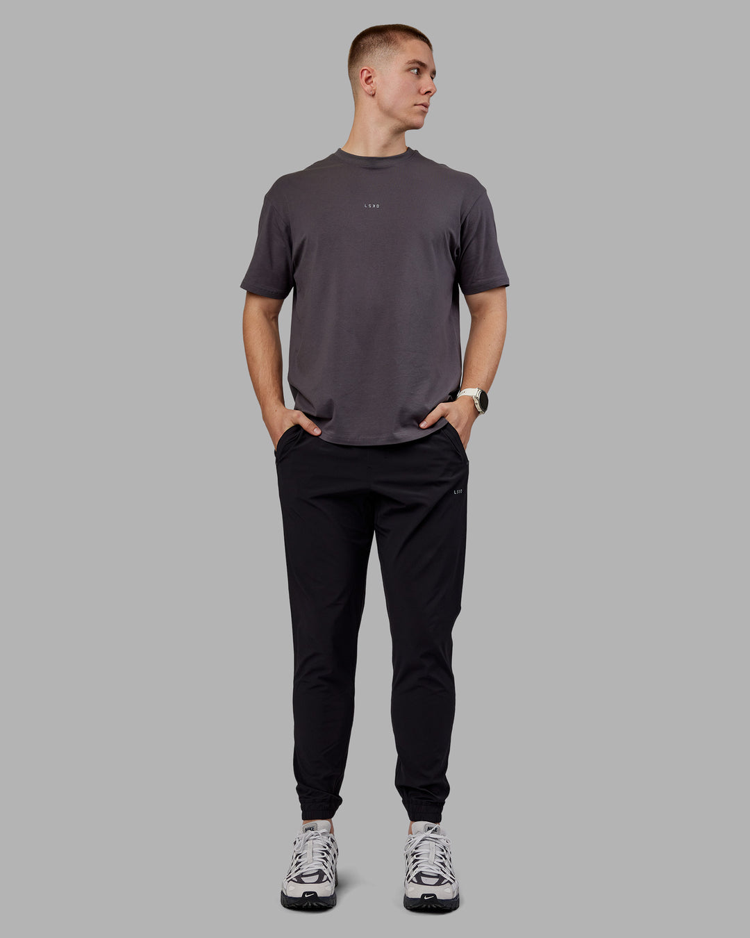 Man wearing Lift Jogger - Black | Model:Tom | Size:L - view 6