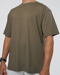 Man wearing Lifting FLXCotton Oversized Tee - Walnut Grey-Hot Chocolate | Model:Nikola | Size:L | Thumbnail Index: 7