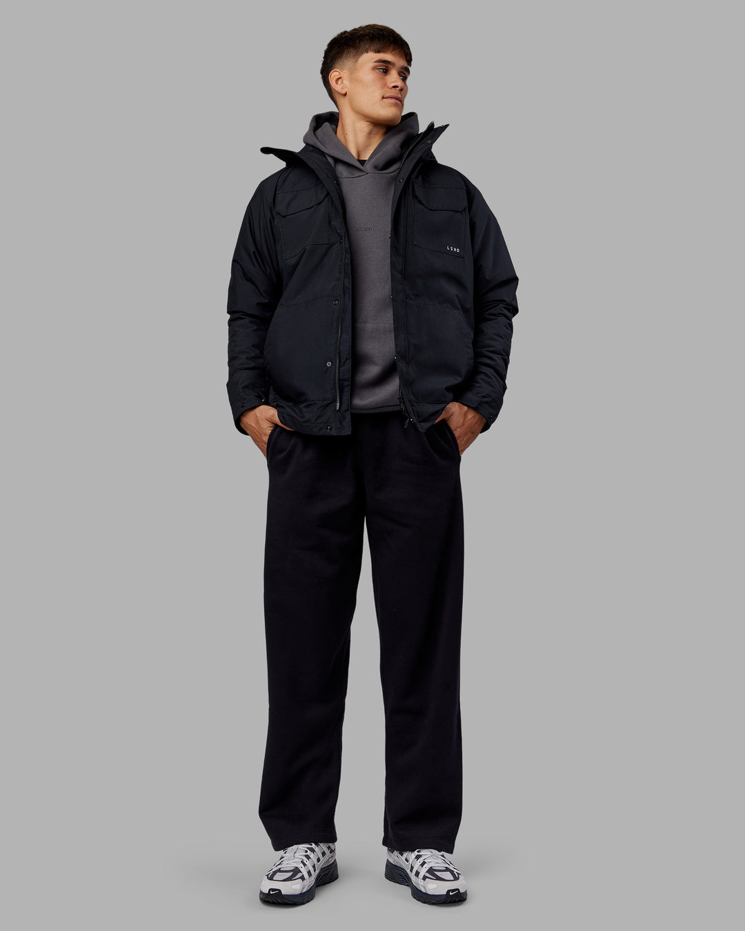 Man wearing Marshall 2.0 Jacket - Black | Model:Jackson | Size:L - view 3