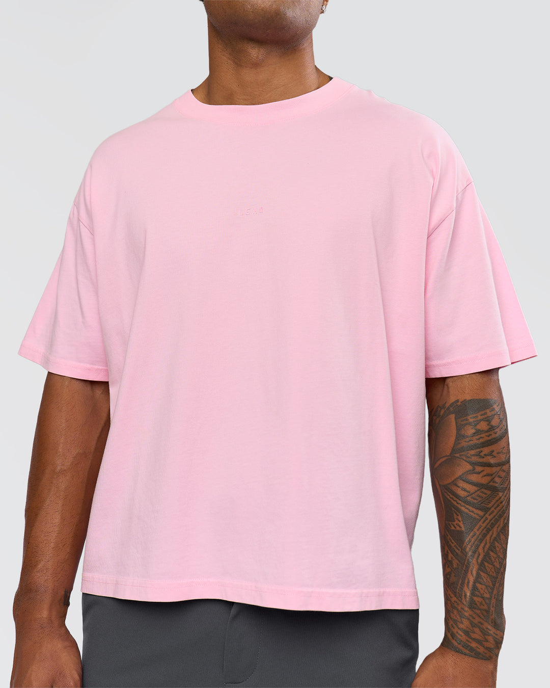 Man wearing Memory in Motion Heavyweight Boxed Tee - Marshmallow Washed | Model:Xav | Size:L - view 13