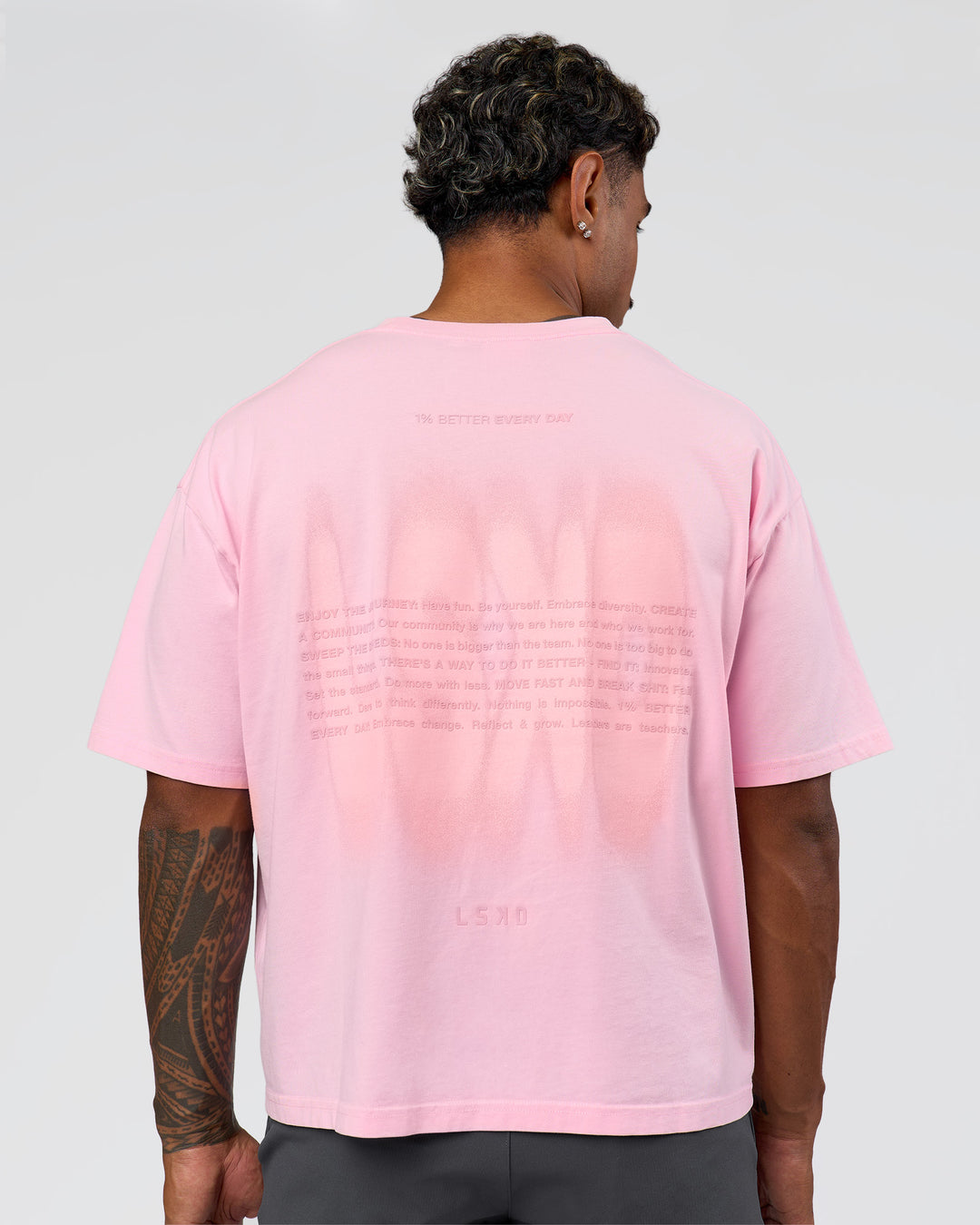 Man wearing Memory in Motion Heavyweight Boxed Tee - Marshmallow Washed | Model:Xav | Size:L - view 4