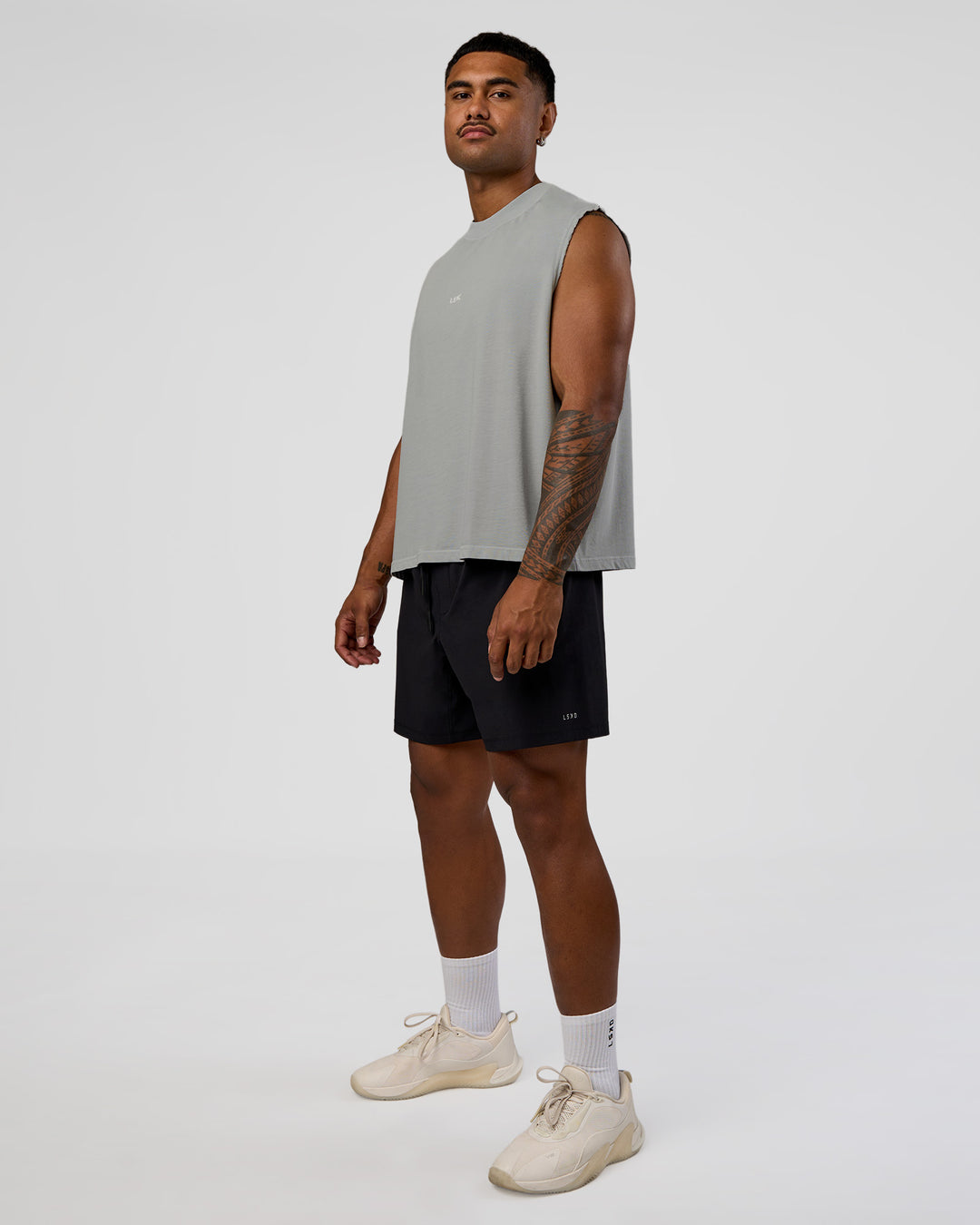 Man wearing Oversized Heavyweight Boxed Tank - Light Grey Marl | Model:Xav | Size:L - view 6