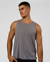 Man wearing Pace Running Tank 3.0  - Storm Front | Model:Jackson | Size:L | Thumbnail Index: 0