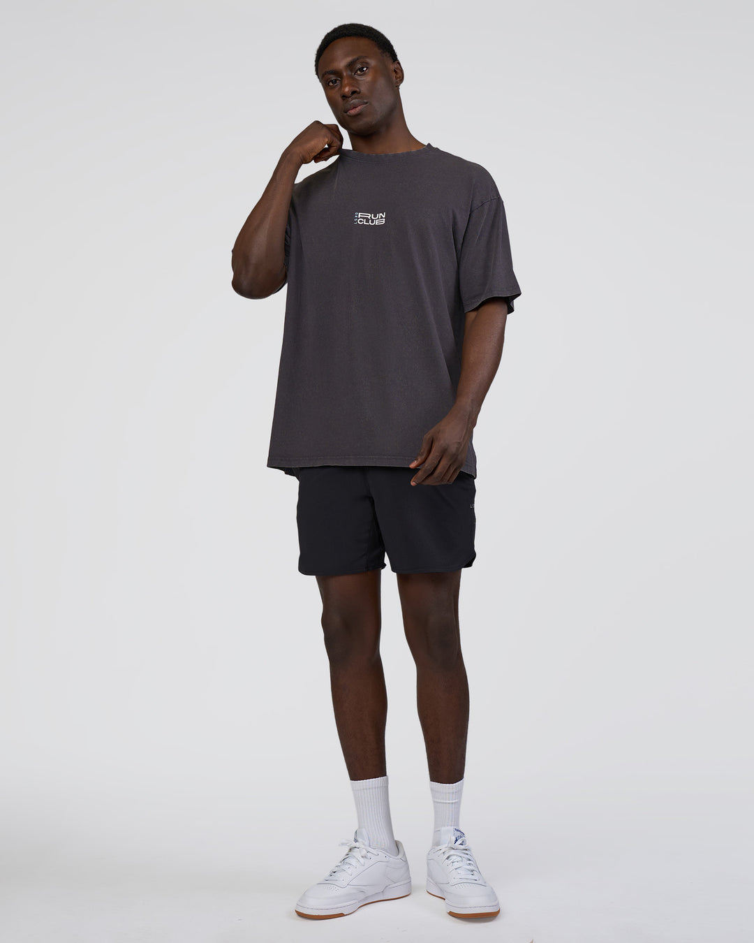 Man wearing Runner& - view 6