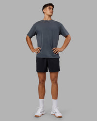 Man wearing Lifting Club FLXCotton Tee Oversize - Dark Storm Washed-Blue | Model:Jackson | Size:L | Thumbnail Index: 6