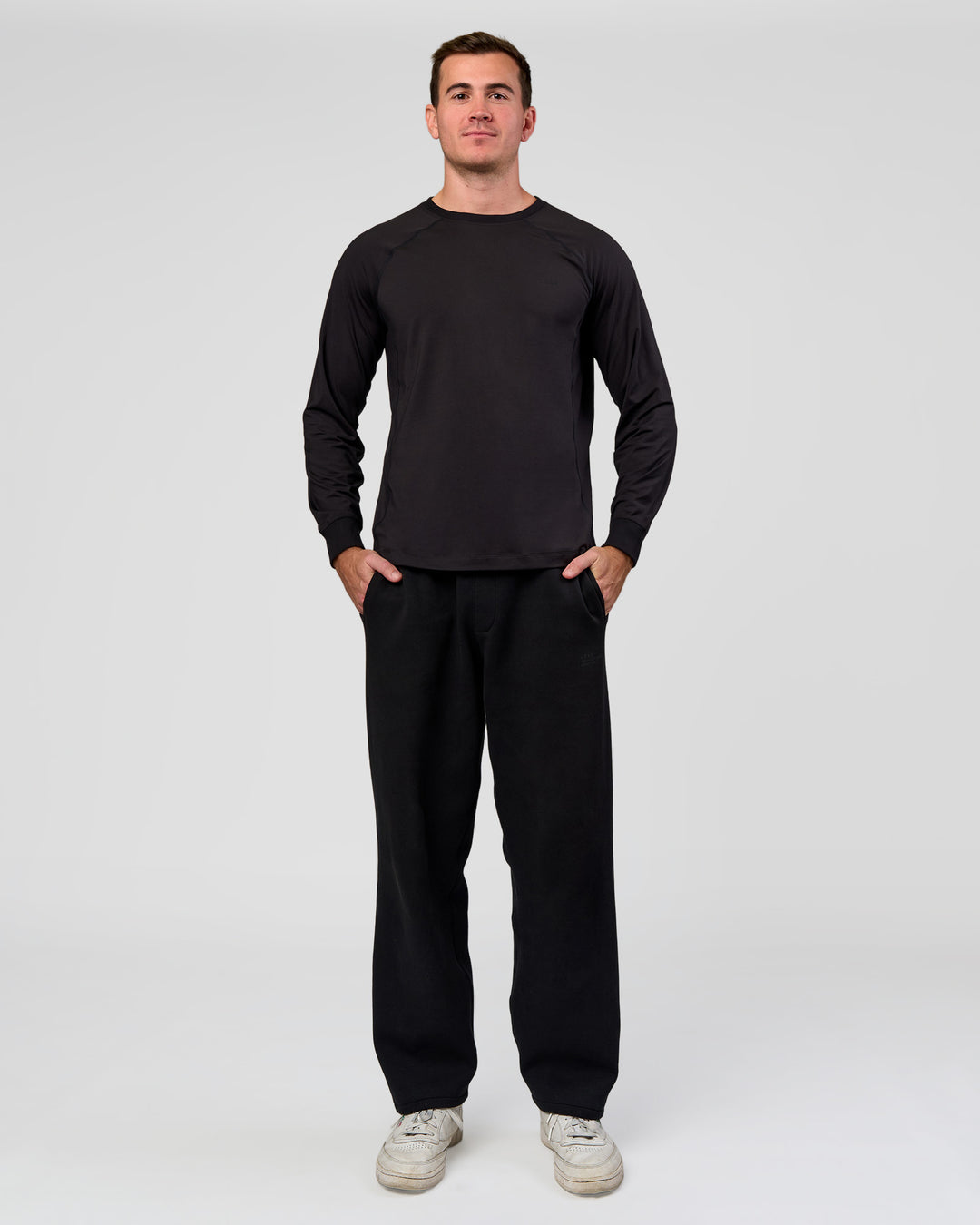 Man wearing Restore CloudFLX Sweater Black | Model:Alex | Size:M - view 5