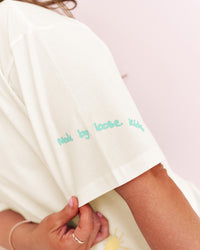Woman wearing Mother& | Thumbnail Index: 9
