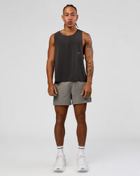 Man wearing Pace 5" Lined Ripstop Short - Storm Front | Model:Malebo | Size:M | Thumbnail Index: 4