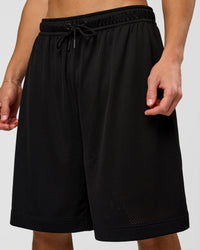 Man wearing AirCore Mesh 7" Short - Black | Model:Leandro | Size:M | Thumbnail Index: 6