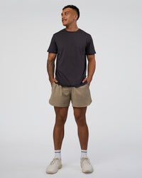 Man wearing AirTrack Tee - Black | Model:Daarian | Size:M | Thumbnail Index: 5