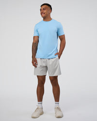 Man wearing AirTrack Tee - Open Air | Model:Daarian | Size:M | Thumbnail Index: 0