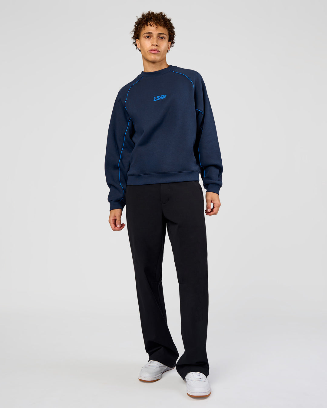 Man wearing Axis Boxy Crew Sweater - Future Navy-Palace Blue | Model:Leandro | Size:M - view 10