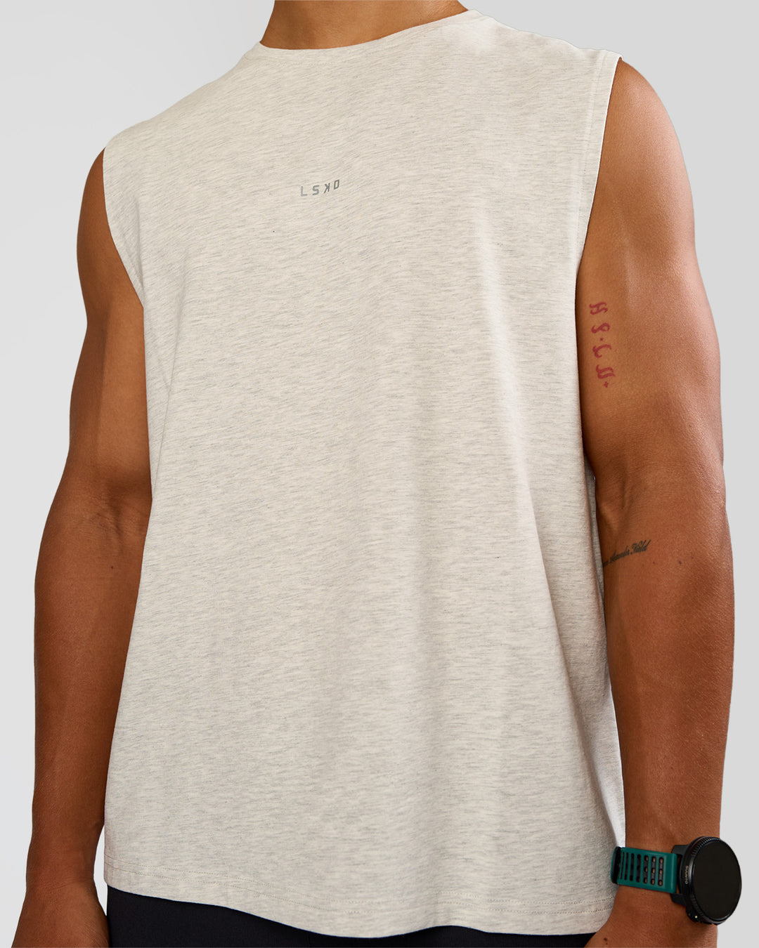 Man wearing Base Heavyweight FLXCotton Tank Regular Fit -8cm - Silver Marl | Model:George | Size:M - view 4
