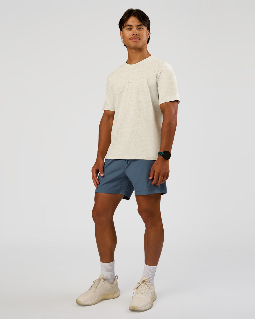 Man wearing Base Heavyweight FLXCotton Tee Regular Fit -8cm - Silver Marl | Model:George | Size:M - view 3