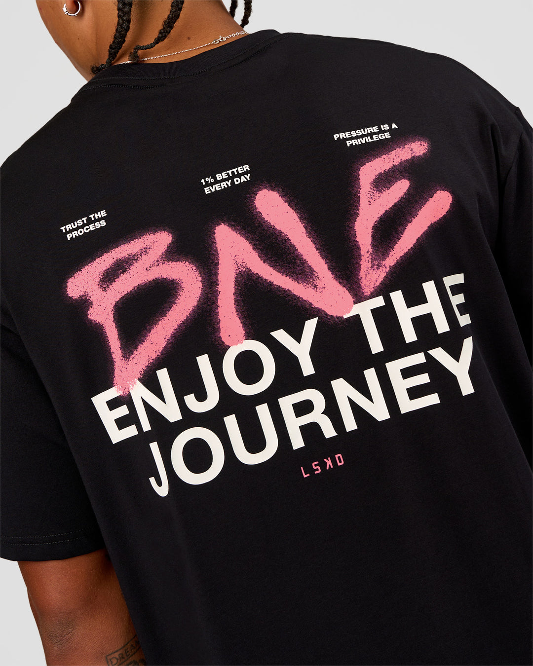 Man wearing CFT BNE 26 FLXCotton Oversized Tee in Black | Model:Malebo | Size:M - view 8