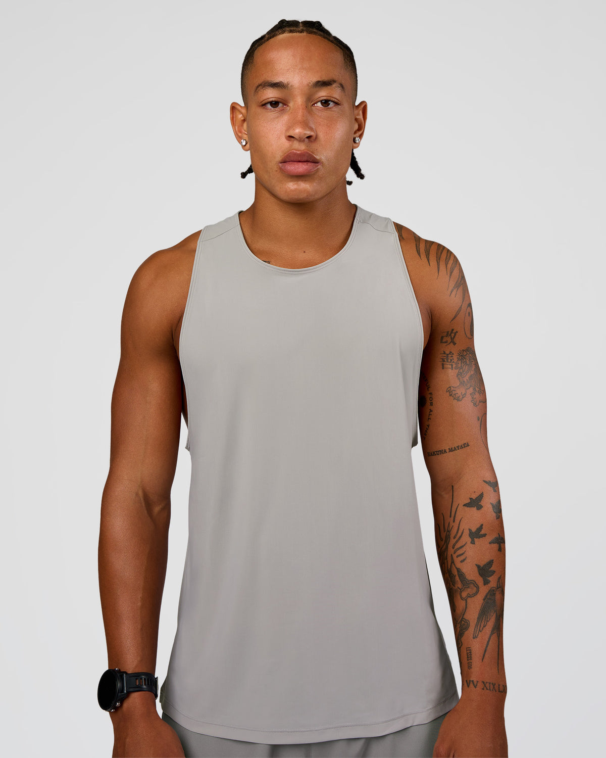 Man wearing Cadence Swift Tank - Alloy | Model:Malebo | Size:M
