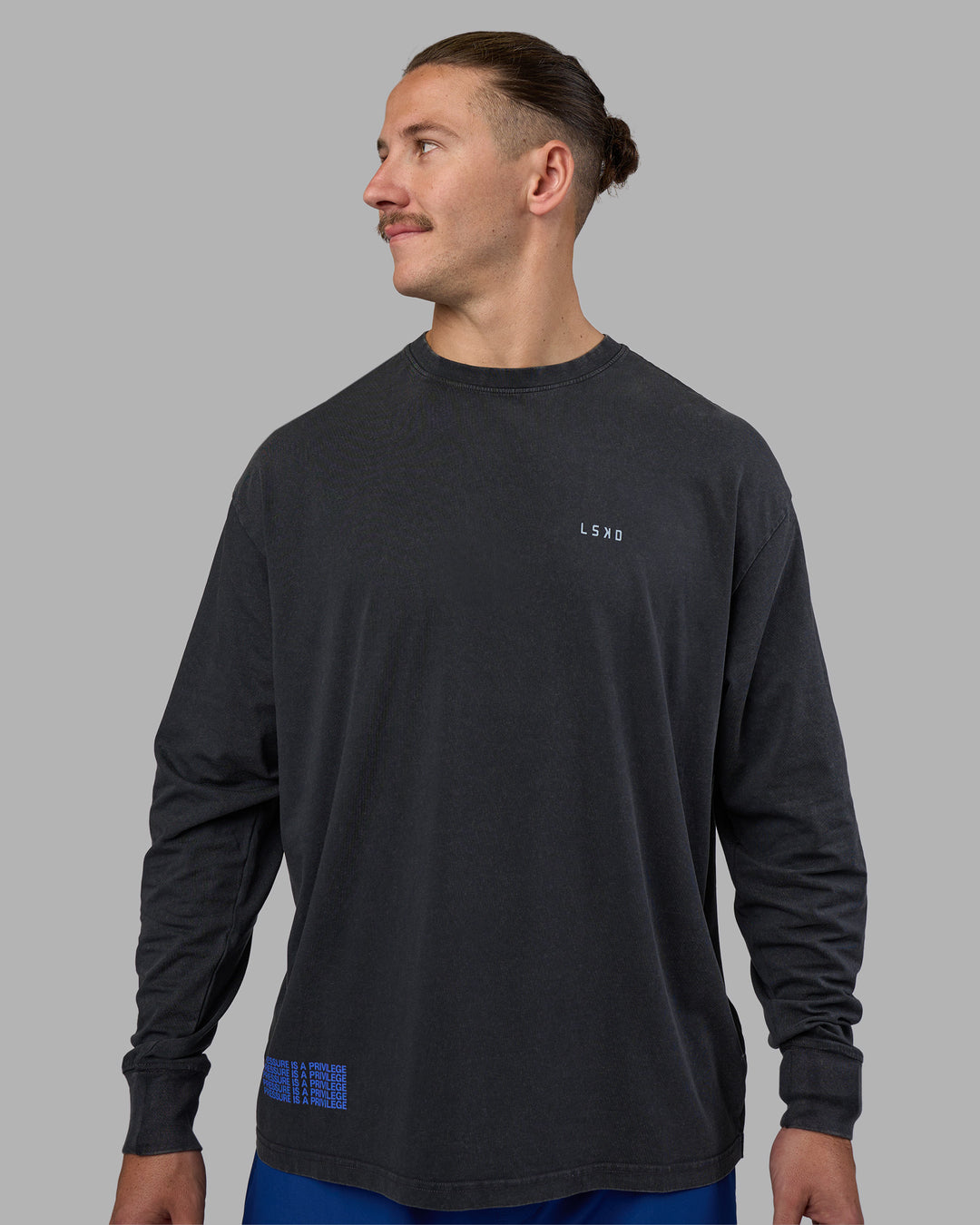 Man wearing Cali FLXCotton Oversized Long Sleeve Tee - Black Washed | Model:Jaiden | Size:M - view 3