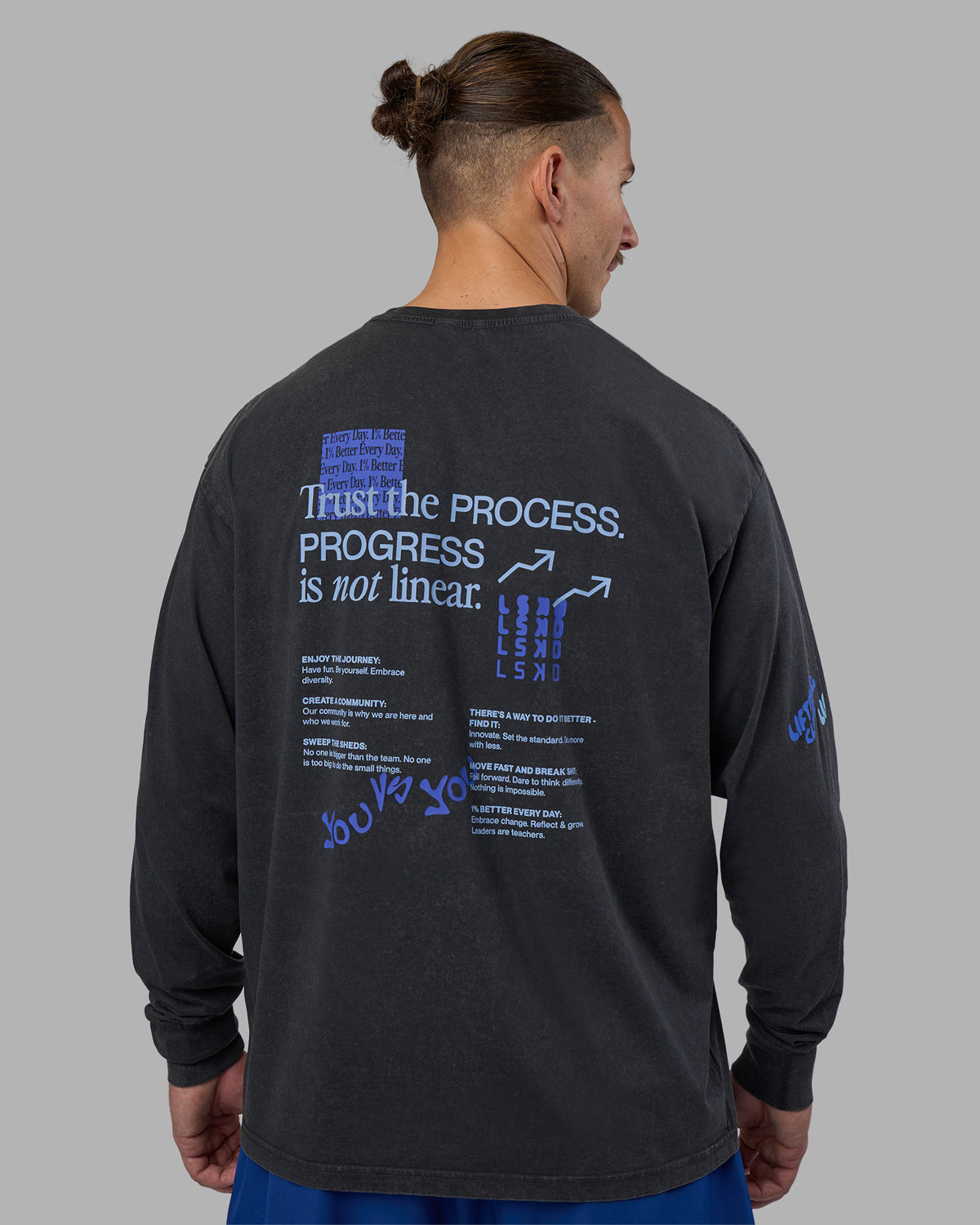 Man wearing Cali FLXCotton Oversized Long Sleeve Tee - Black Washed | Model:Jaiden | Size:M