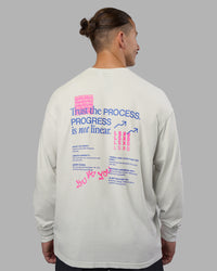 Man wearing Cali FLXCotton Oversized Long Sleeve Tee - Digital Mist Washed | Model:Jaiden | Size:M | Thumbnail Index: 4