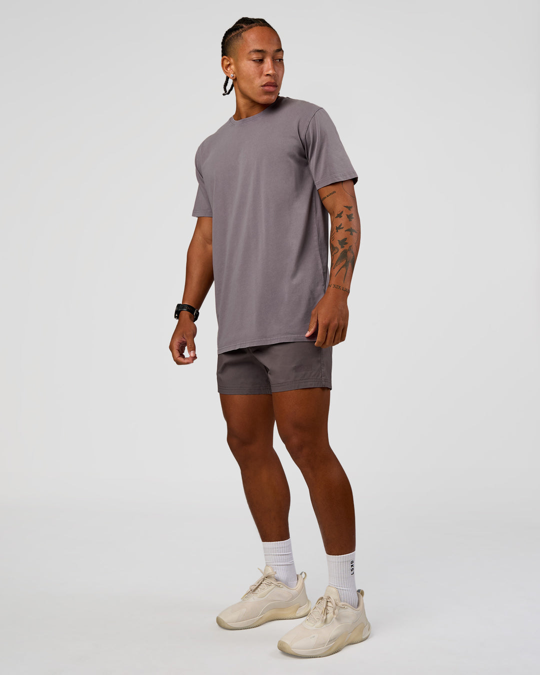 Man wearing Daily 5" Short - Duskstone | Model:Malebo | Size:M - view 6