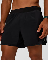Man wearing Functional Training 5" Short - Black | Model:George | Size:M | Thumbnail Index: 8