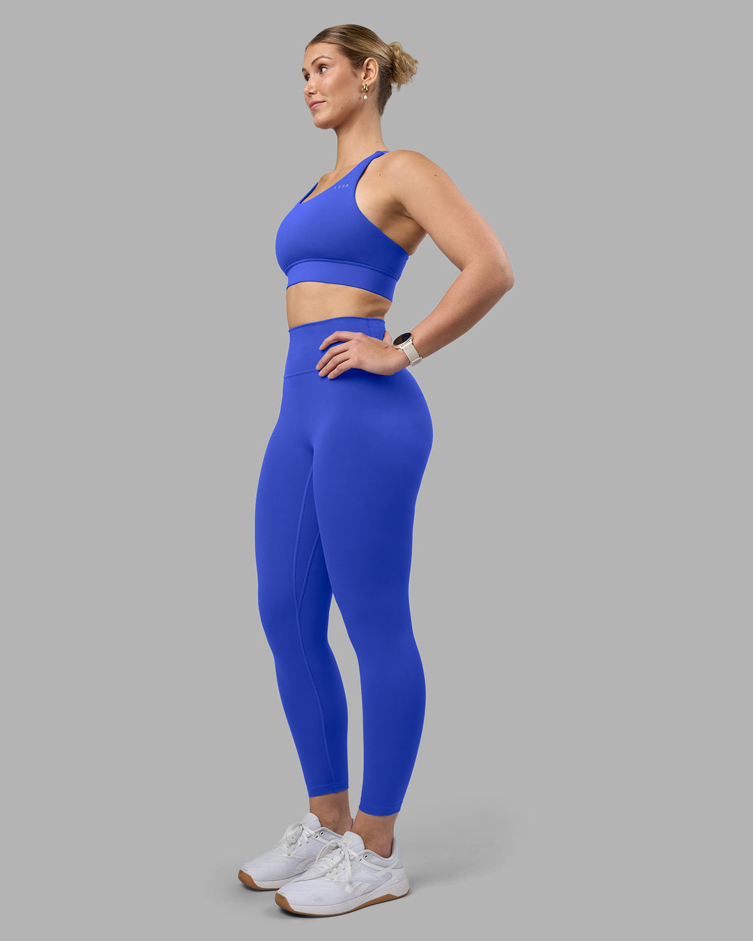 Woman wearing Fusion Ultra High-Rise 7/8 Legging - Power Cobalt | Model:Amy | Size:M - view 4
