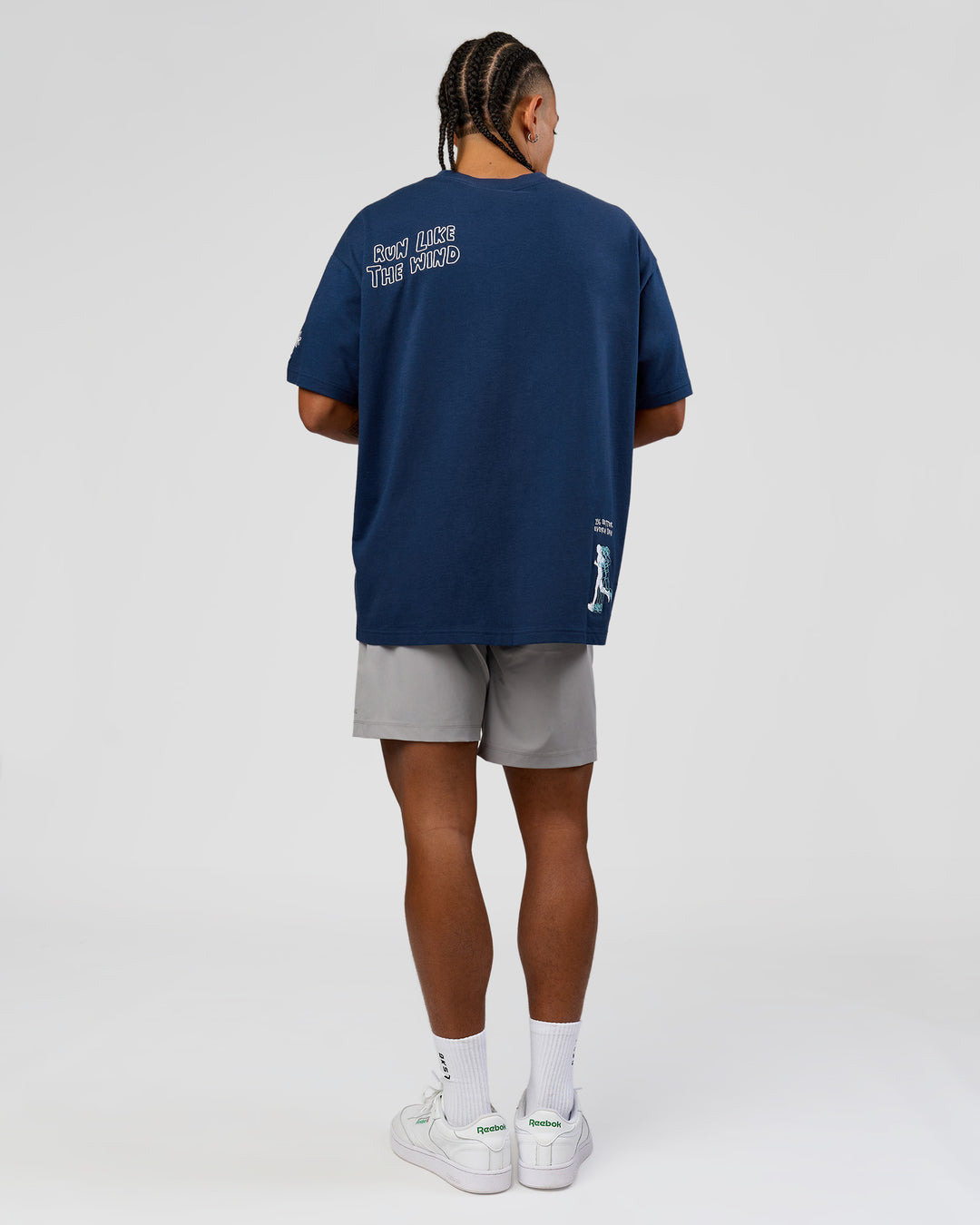 Man wearing GG Heavyweight Oversized Tee - Future Navy | Model:Malebo | Size:M - view 17