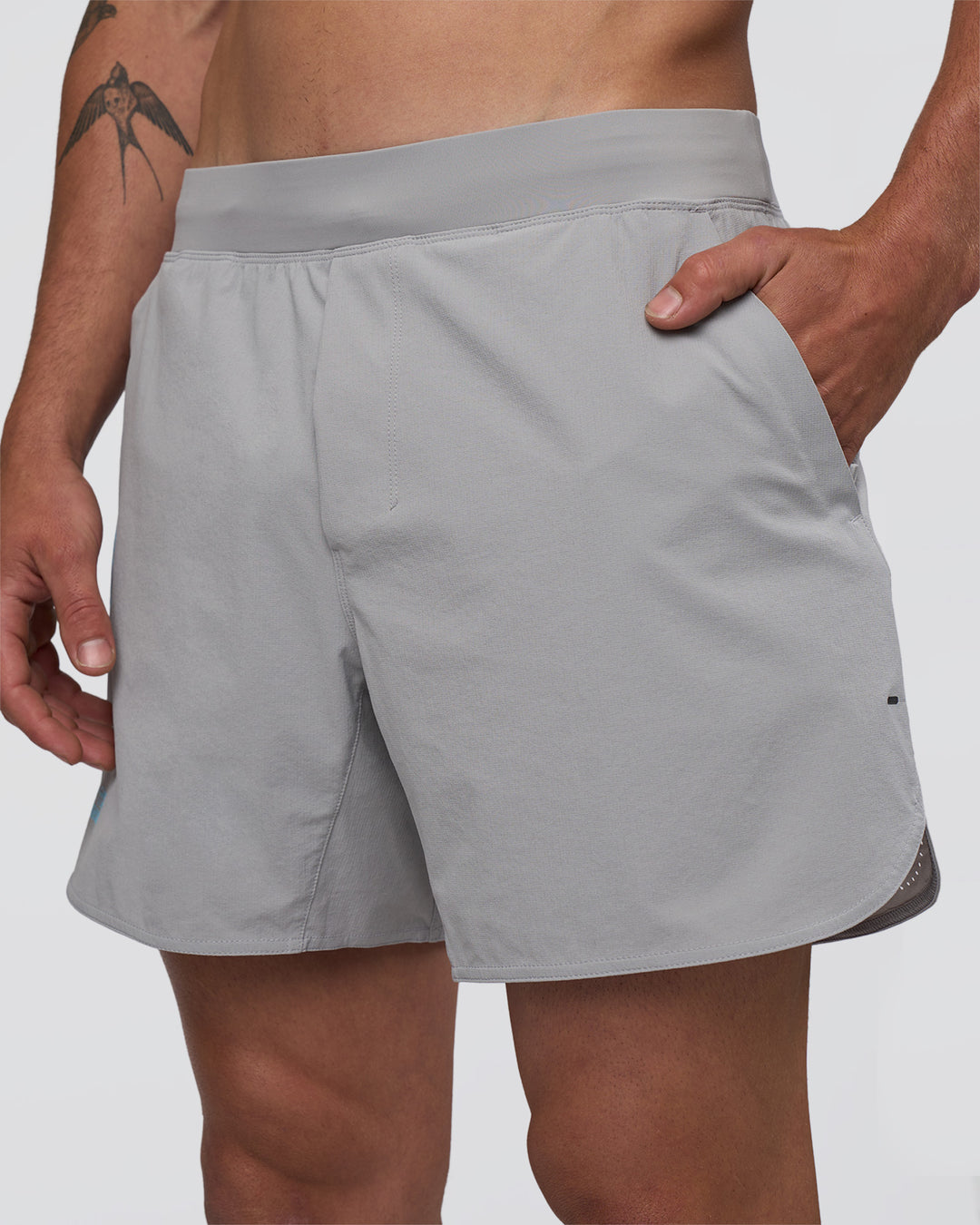 Man wearing Lift 6" Short - Alloy-Baltic Sea | Model:Konnor | Size:M - view 5
