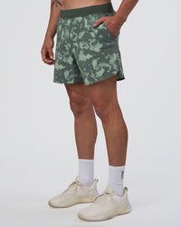 Man wearing Lift 6" Short - Washed Camo Carbon | Model:Konnor | Size:M | Thumbnail Index: 5