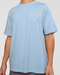 Man wearing Love The Process FLXCotton Oversize Tee - Open Air-Off White | Model:Leandro | Size:M | Thumbnail Index: 6