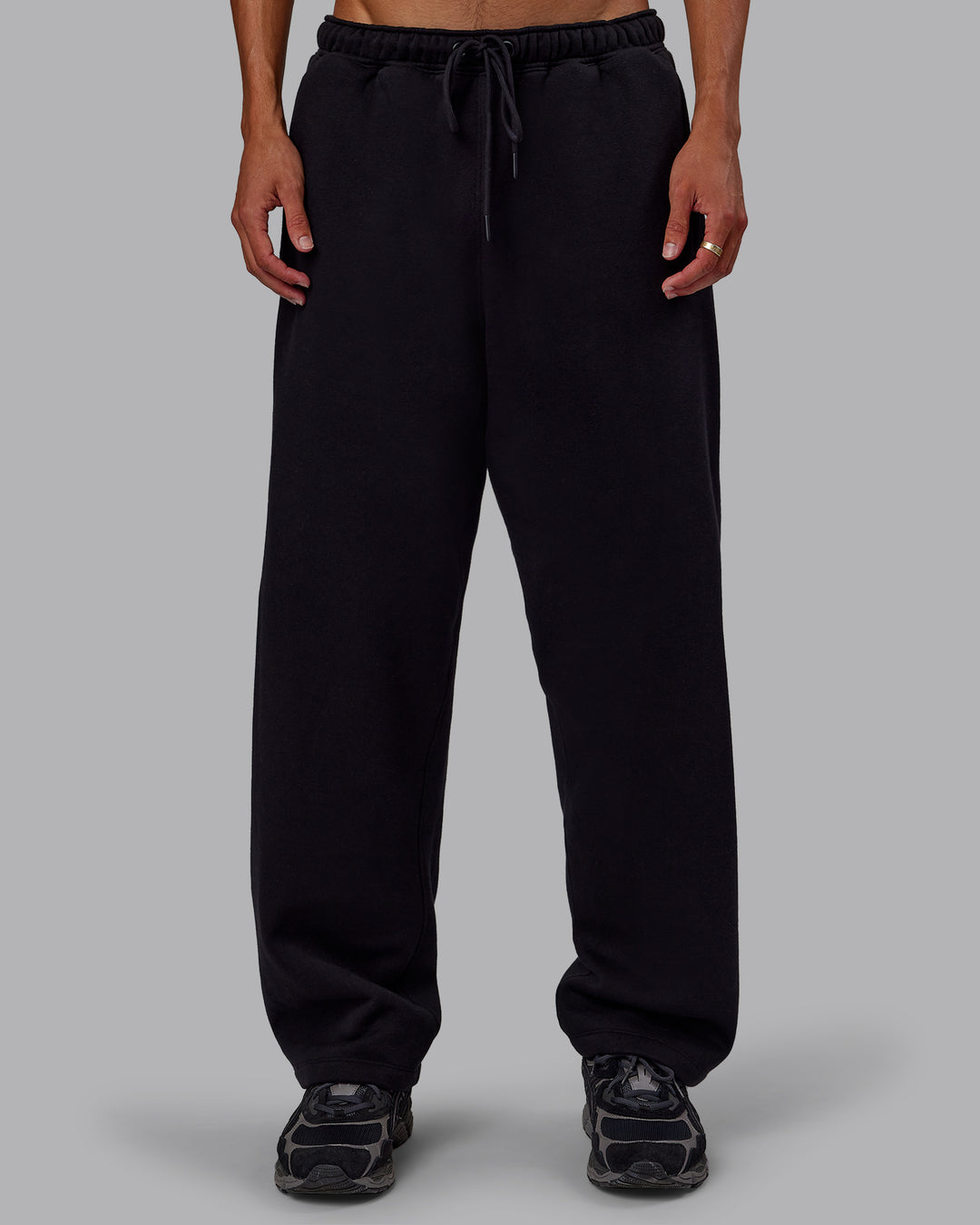 Man wearing MVP Straight Leg Pant - Black | Model:Jaxon | Size:M - view 6