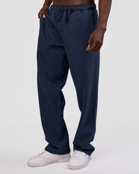 Man wearing MVP Straight Leg Pant - Future Navy | Model:Okello | Size:M | Thumbnail Index: 9