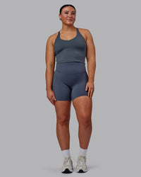 Woman wearing Movement Active Tank - Turbulence | Thumbnail Index: 4