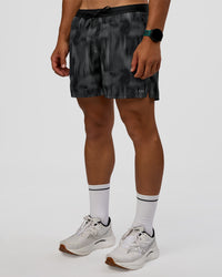 Man wearing Pace 5" Lined Running Short - Lunar Glow | Model:George | Size:M | Thumbnail Index: 8