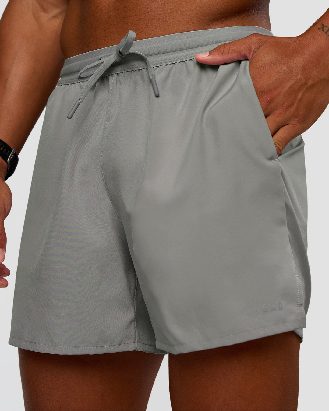 Man wearing Pace 5" Running Short - Alloy | Model:Malebo | Size:M - view 4
