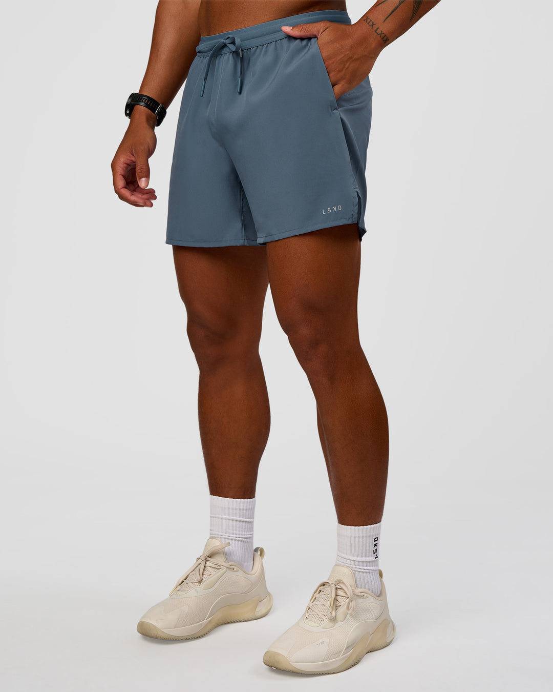 Man wearing Pace 5" Running Short - Blue Mirage | Model:Malebo | Size:M - view 7