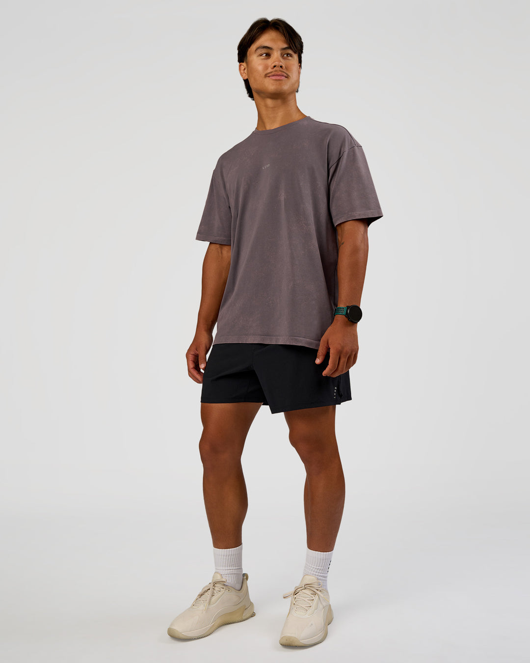 Man wearing Power Oversized Tee - Duskstone Washed | Model:George | Size:M - view 2