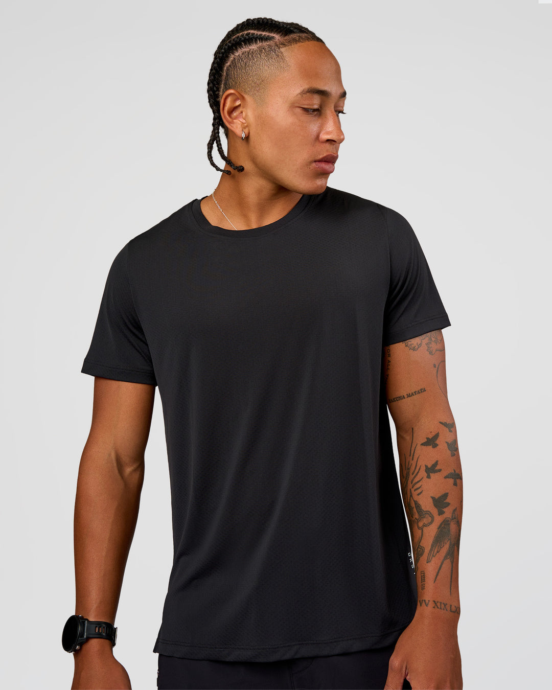 Man wearing Rep Training Tee - Black | Model:Malebo | Size:M - view 4