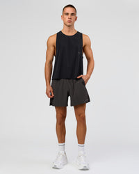 Man wearing Run Club Elevate Pace Running Tank - Black-Onyx | Model:Albert | Size:M | Thumbnail Index: 3