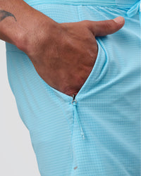 Man wearing UltraAir 5" Lined Performance Short - Baltic Sea | Model:Konnor | Size:M | Thumbnail Index: 6