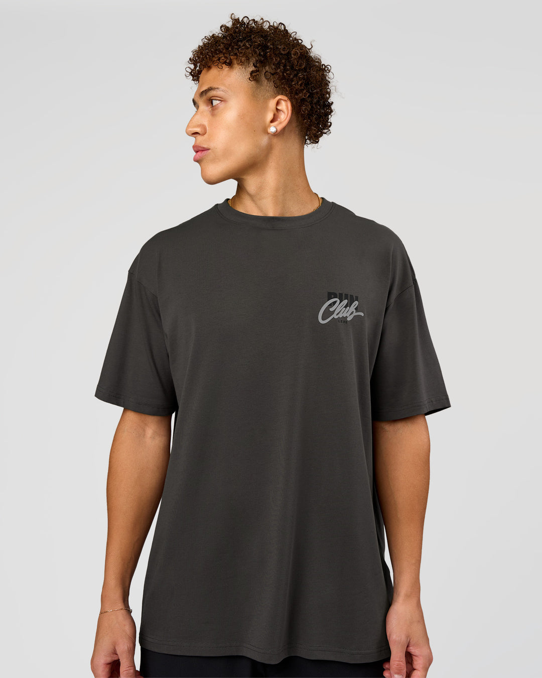 Man wearing Values Run Club FLXCotton Tee - Dark Storm-Alloy | Model:Leandro | Size:M - view 6