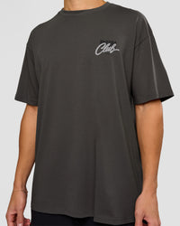 Man wearing Values Run Club FLXCotton Tee - Dark Storm-Alloy | Model:Leandro | Size:M | Thumbnail Index: 9