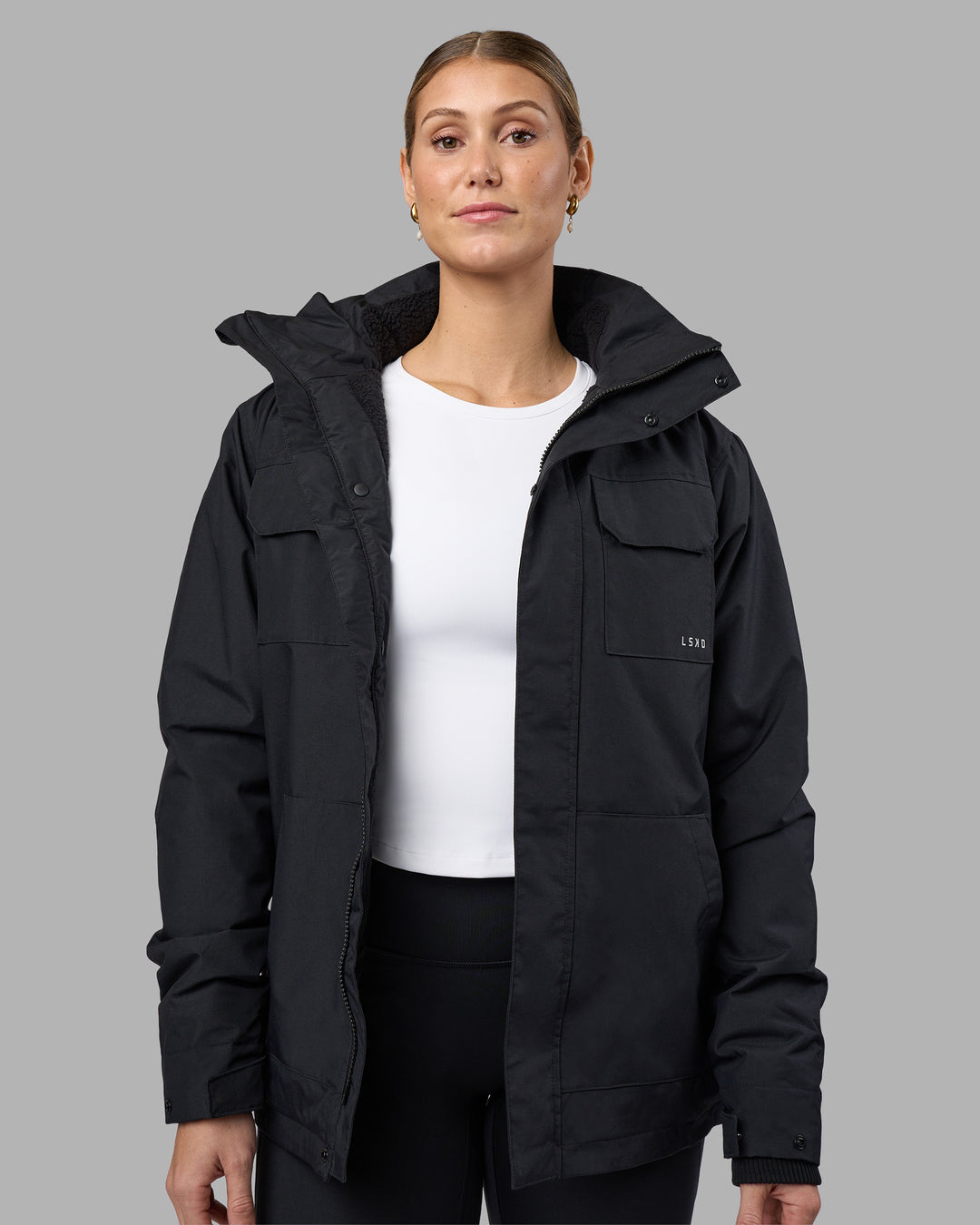 Woman wearing Marshall 2.0 Jacket - Black | Model:Amy | Size:M - view 2
