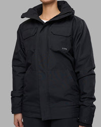 Woman wearing Marshall 2.0 Jacket - Black | Model:Amy | Size:M | Thumbnail Index: 24