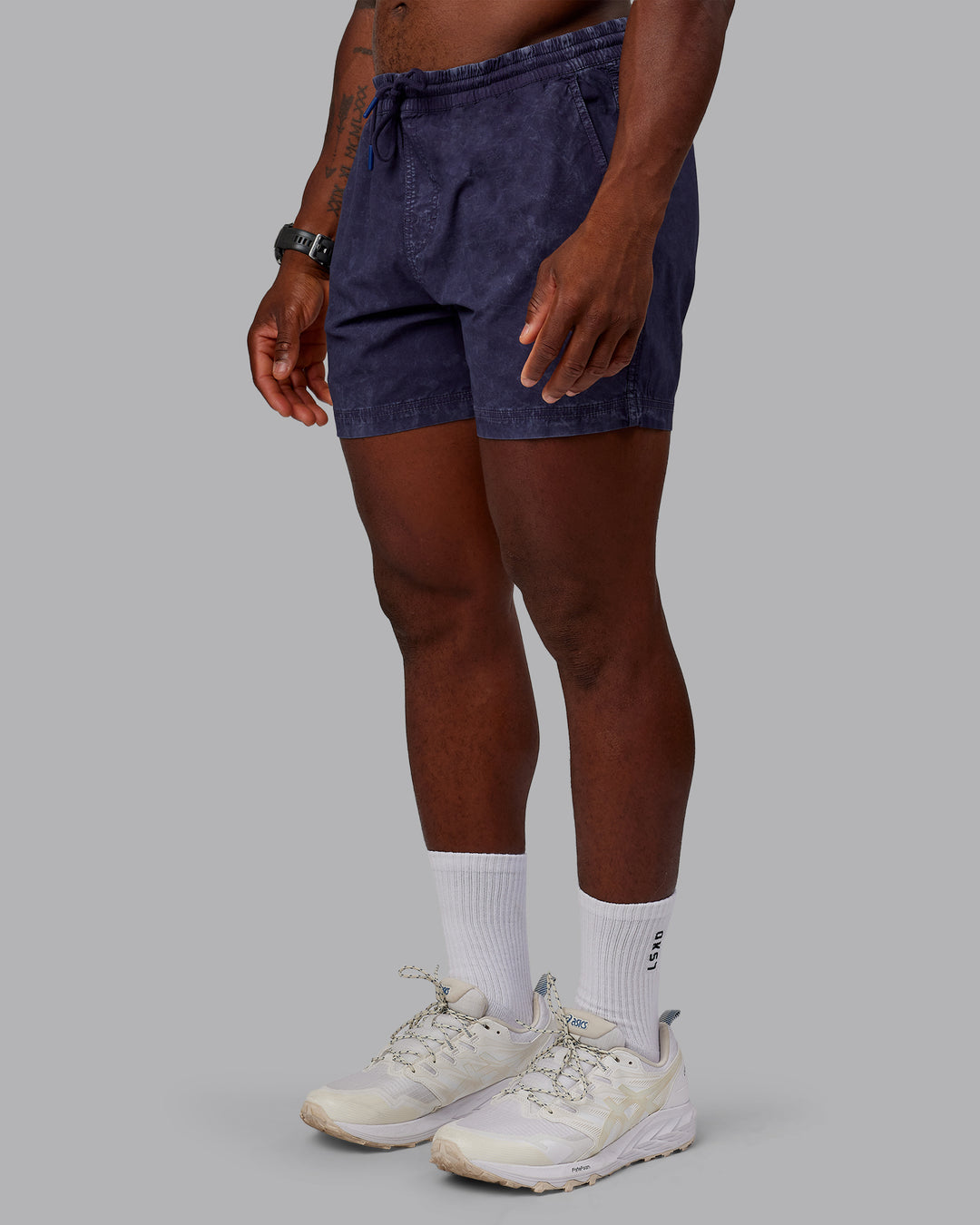 Man wearing Washed Daily 5" Shorts - Midnight Blue - view 5