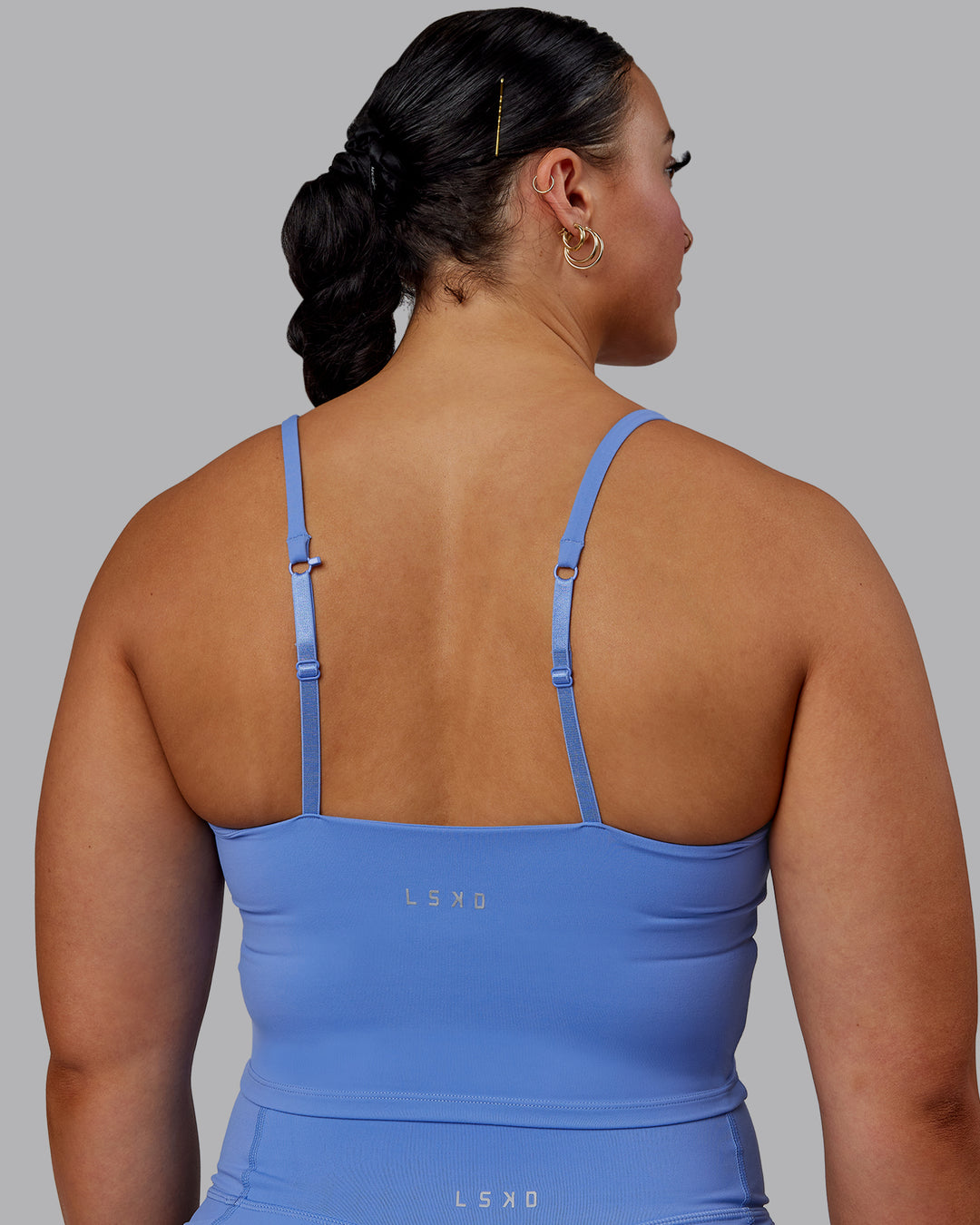 Woman wearing Elixir Active Tank - Ultramarine - view 4