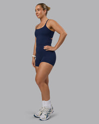 Woman wearing Elixir Ultra High-Rise 4" Short - Future Navy | Model:Lyss | Size:S | Thumbnail Index: 7