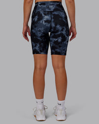 Woman wearing Fusion Ultra High-Rise 9" Short Pockets - Tie Dye-Midnight | Model:Halle | Size:S | Thumbnail Index: 3