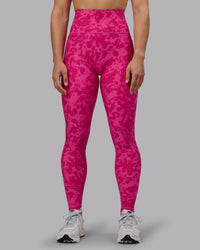 Woman wearing Fusion Ultra High-Rise Full Length Legging Pockets - Strawberry-Lava Lamp | Model:Zoe | Size:S | Thumbnail Index: 9