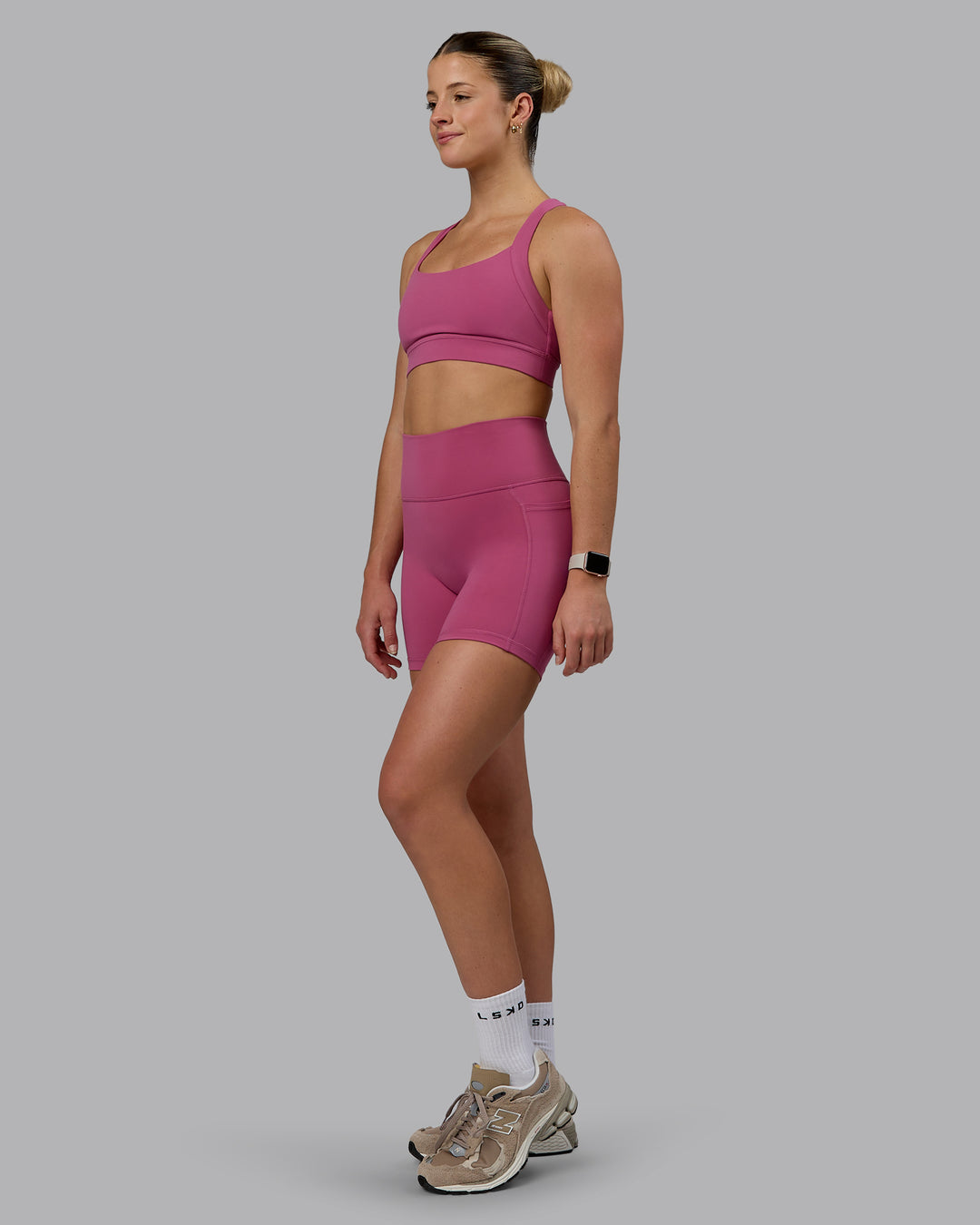 Woman wearing Fusion Ultra High-Rise 6" Short Pockets - Mauve Haze | Model:Chloe | Size:XS - view 2